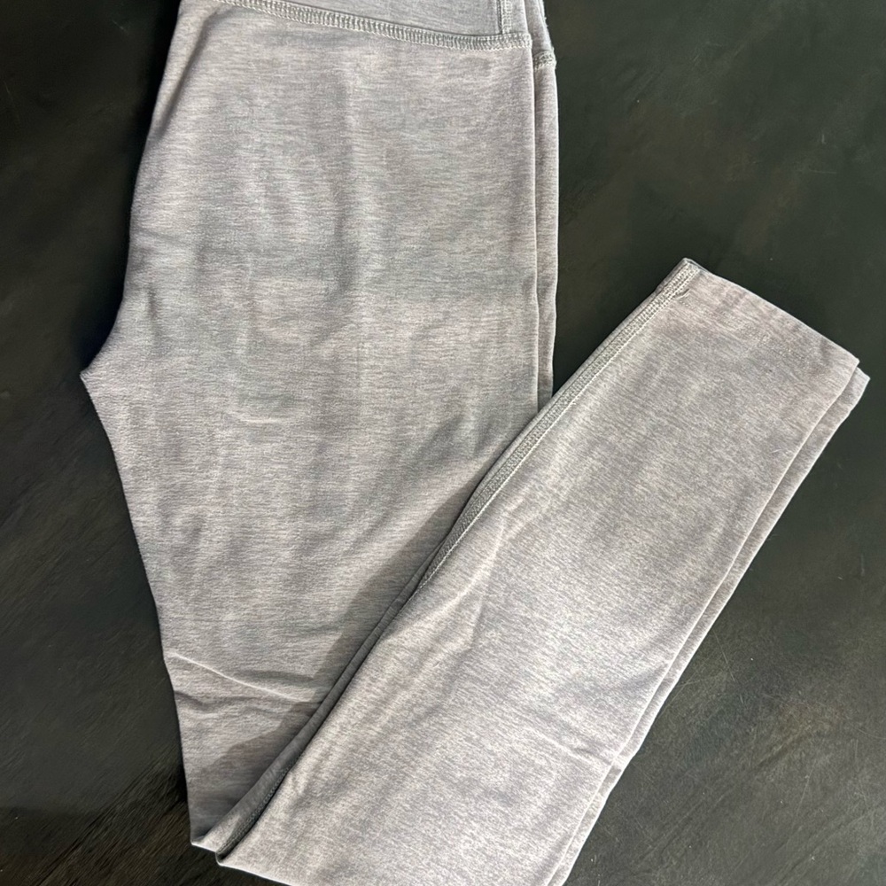 Beyond Yoga Pink Leggings - Picture 4 of 5